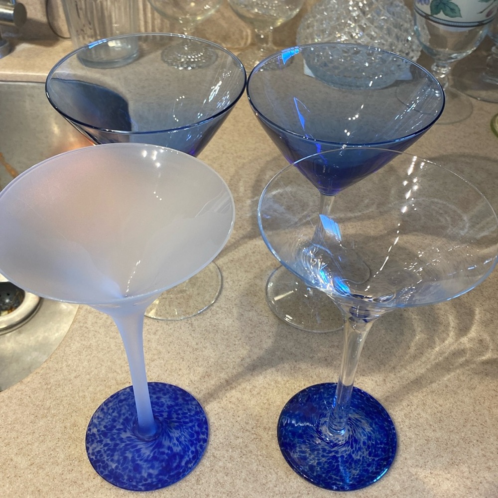 Assorted martini glasses. Includes GREY GOOSE VODKA frosted martini glass. Set 4
